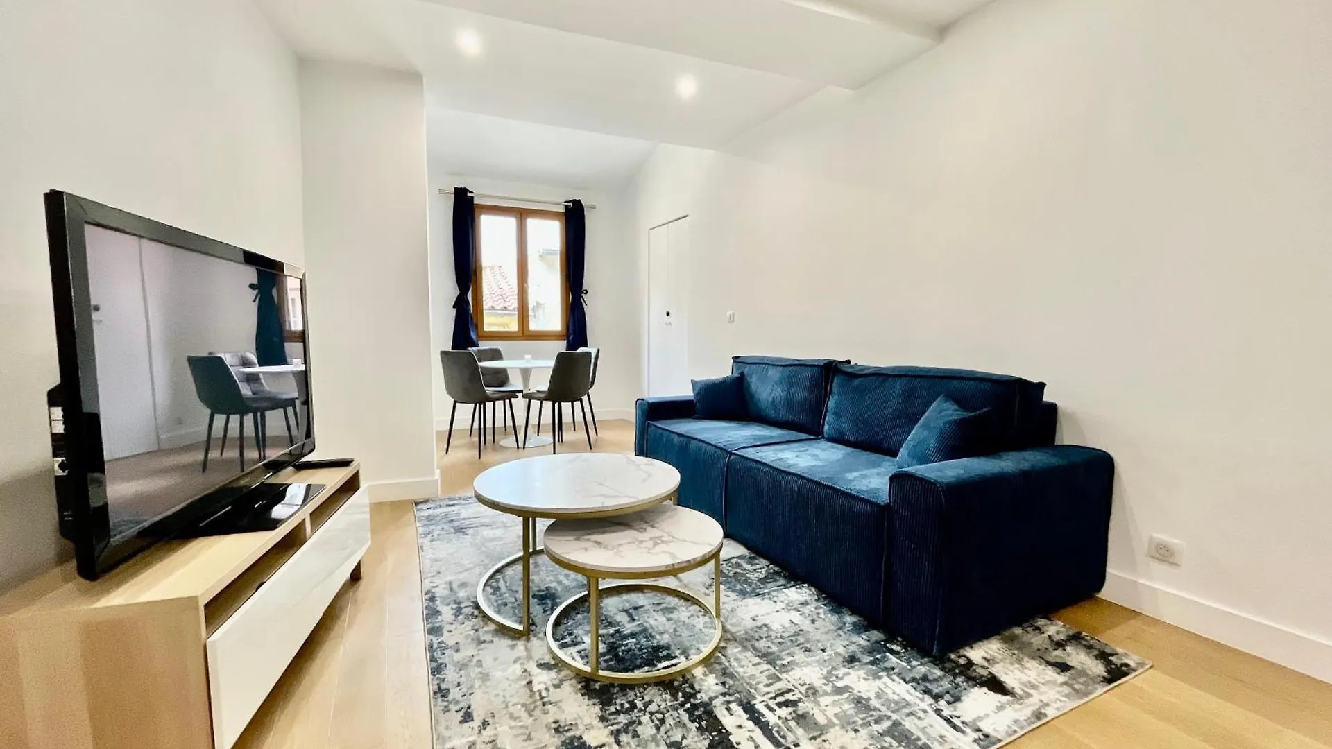 Old Town Lovely Apartment In Nice
